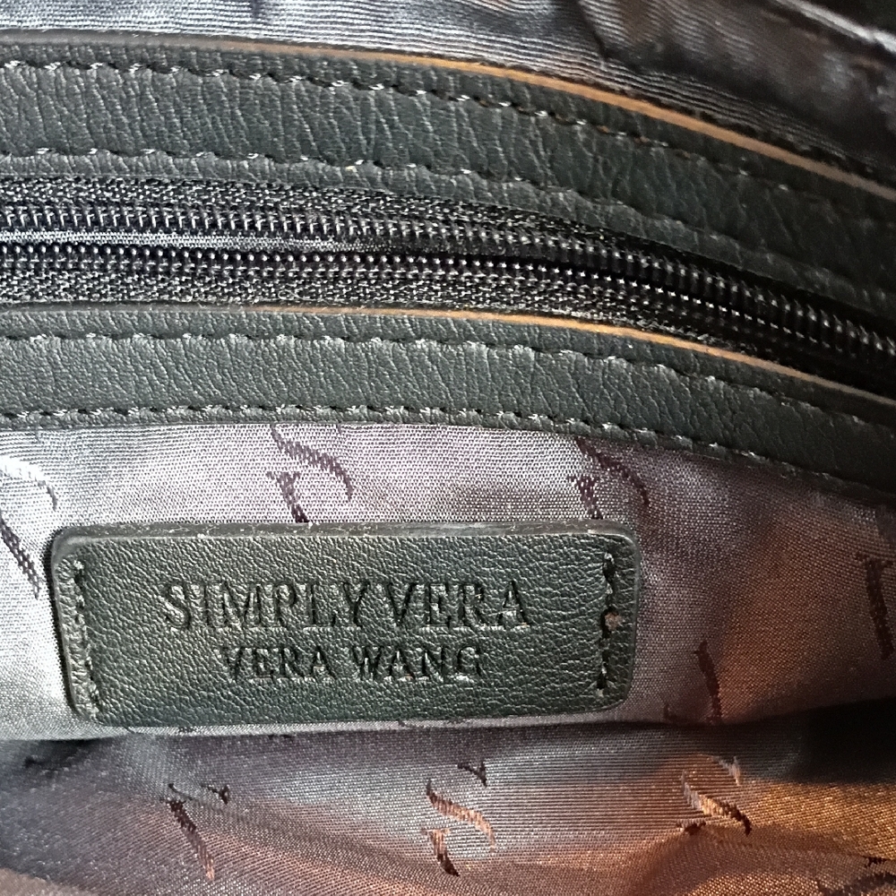 Simply Vera Vera Wang Black Crossbody Bag - Picture 2 of 6